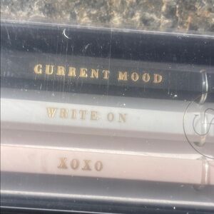 Mood Pen set 🖊️ Refillable black ink.